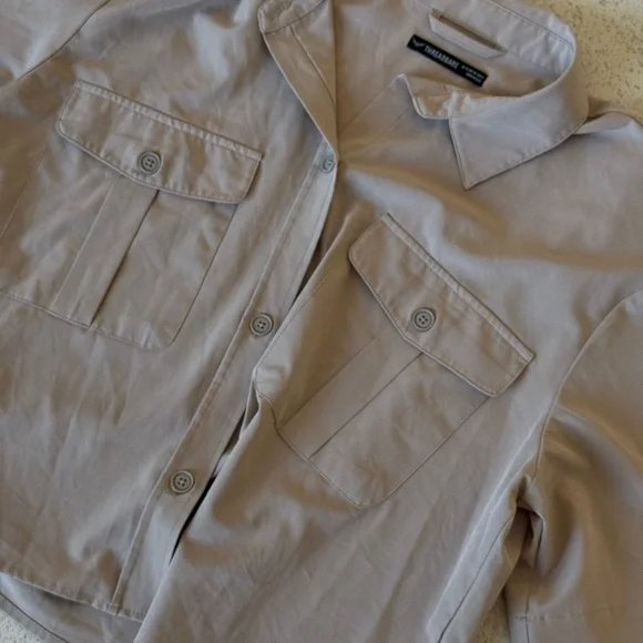 Threadbare cargo short sleeve shirt in stone - Picture 3 of 8
